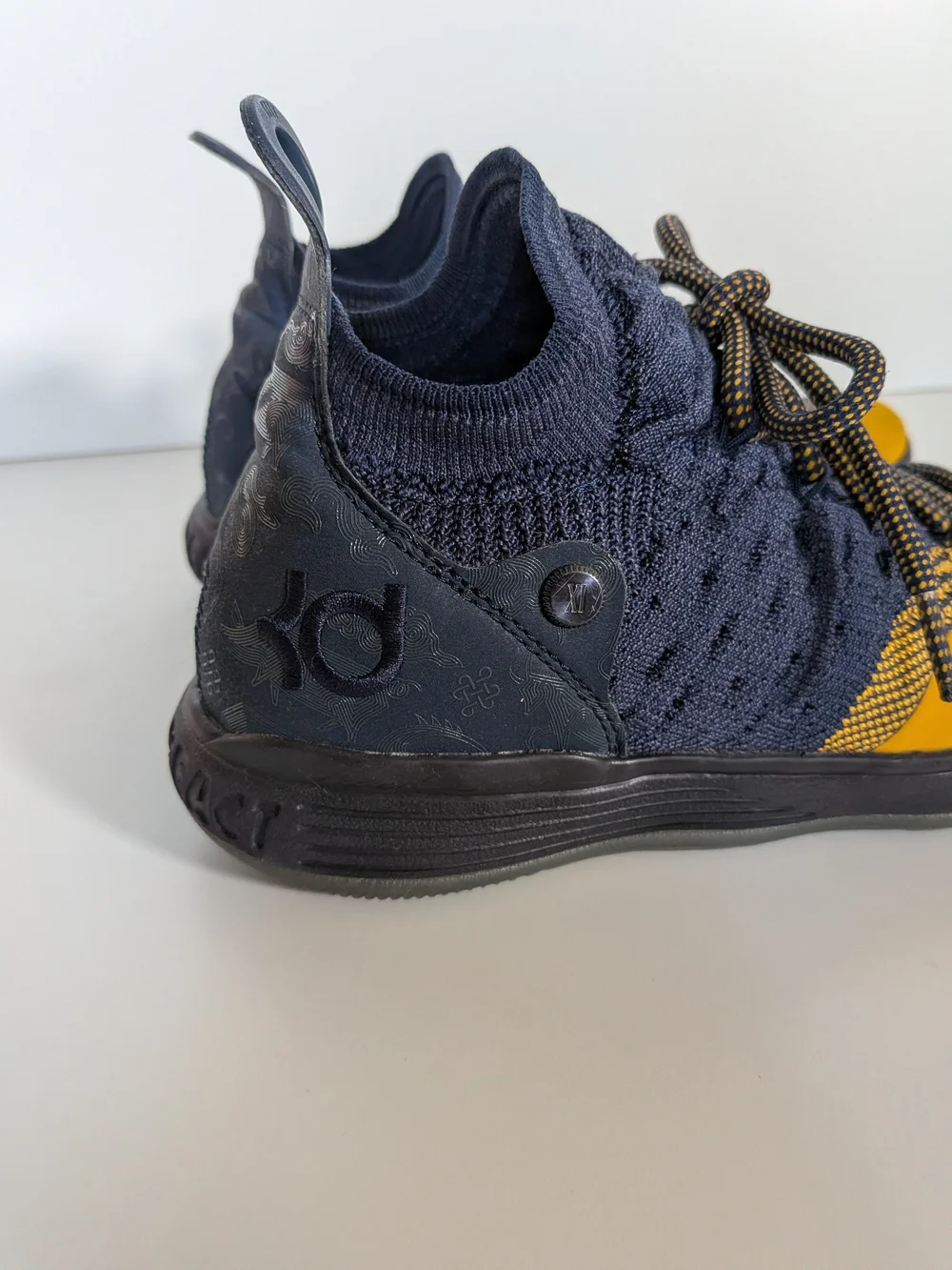 Nike Zoom KD 11 Chinese Zodiac Kids Basketball Sneakers 5.5 Y